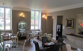 Château De Lazenay - Résidence Hôtelière